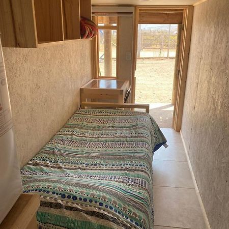 Pichidangui, Los Chincoles Pieza Independiente Con Bano Privado 1 Persona Obs Altura De La Habitacion 1 65 Cm Luaran gambar