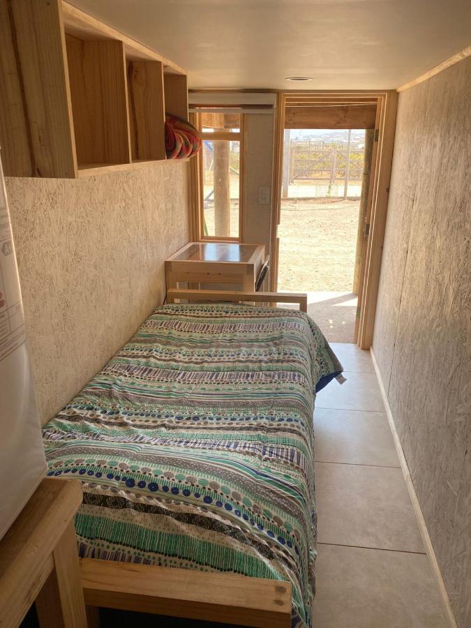 Pichidangui, Los Chincoles Pieza Independiente Con Bano Privado 1 Persona Obs Altura De La Habitacion 1 65 Cm Luaran gambar